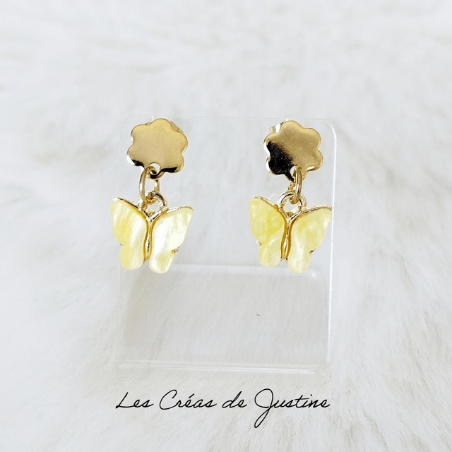 Papillons jaune 