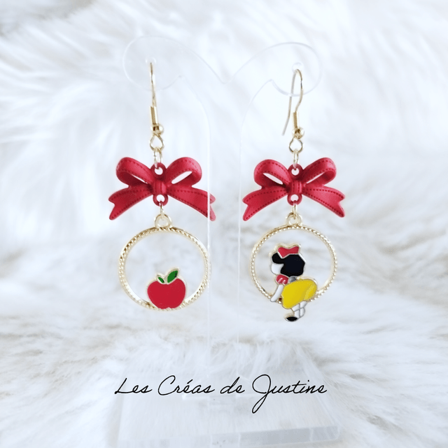 Boucle d'oreille Blanche neige