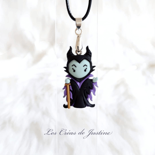 Collier maléfique 