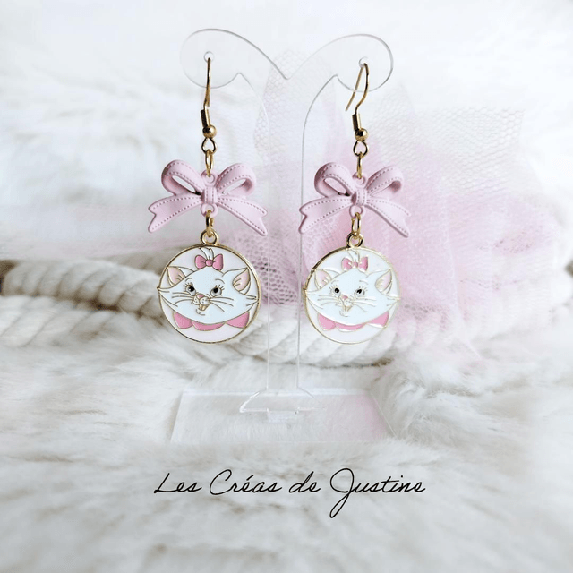 Boucles d'oreilles Marie nœud rose 
