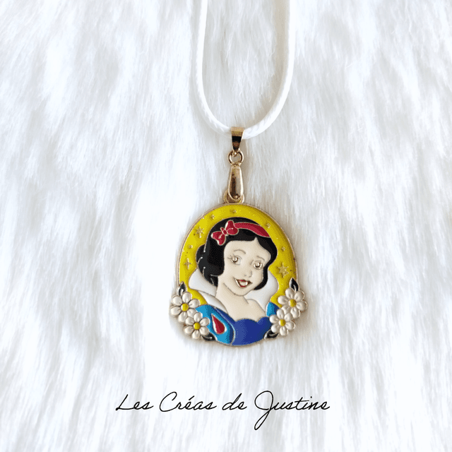 Collier Blanche neige