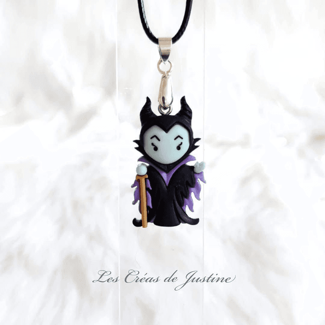 Collier maléfique 